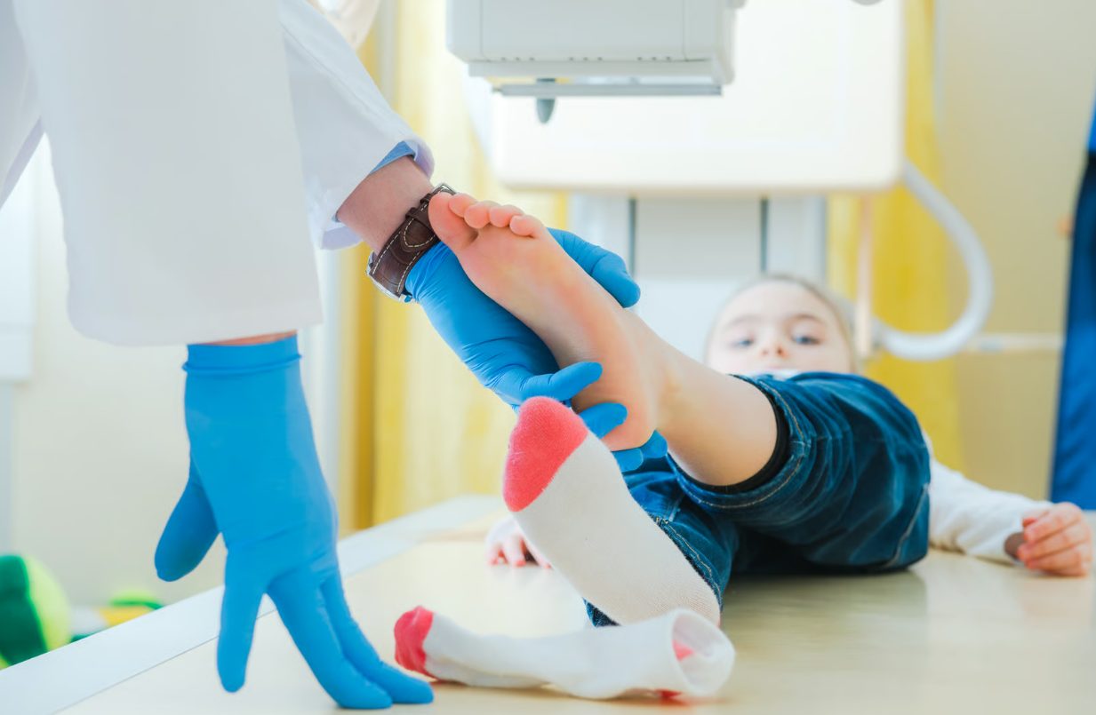 Podiatric examination and foot health assessment